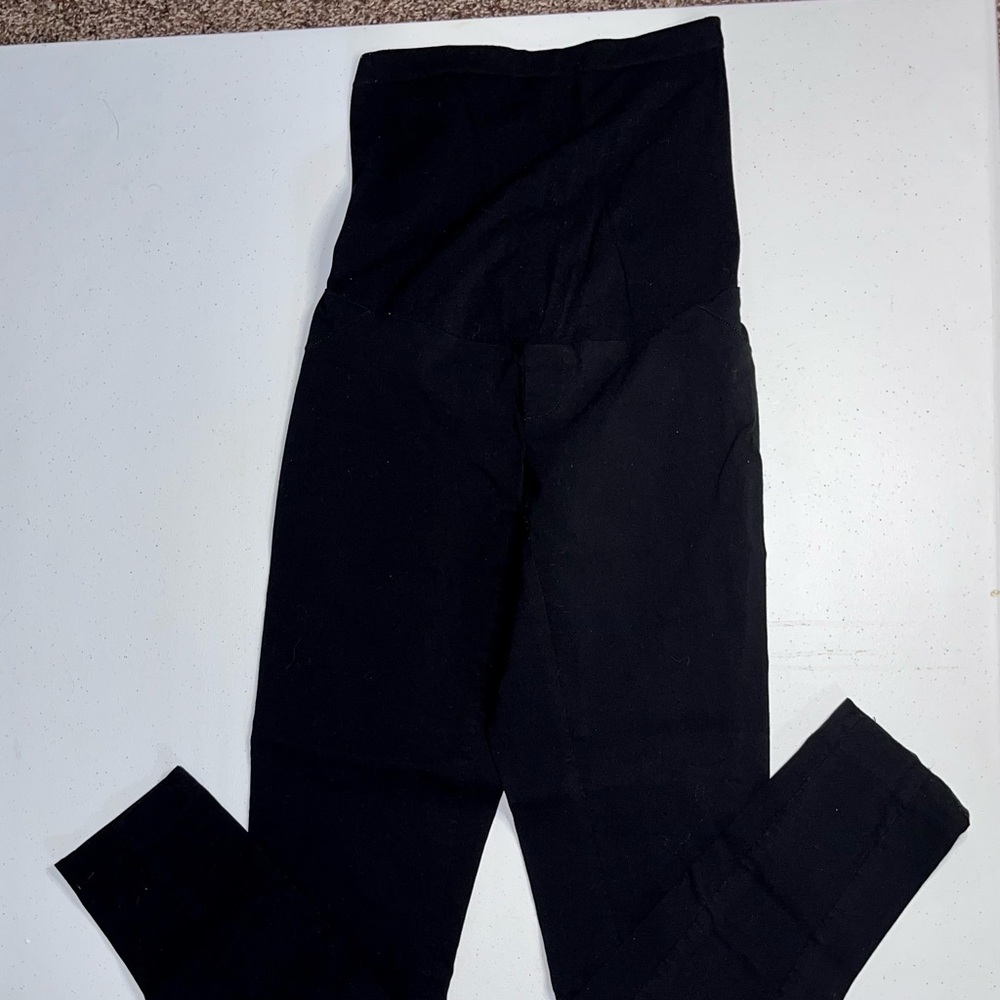 💙 HOST PICK - Motherhood Maternity Pants